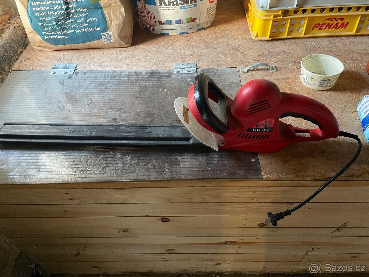 Nůžky na živý plot