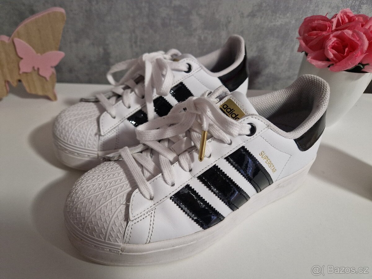 Dámské Adidas superstar vel. 4,5 (37,5)