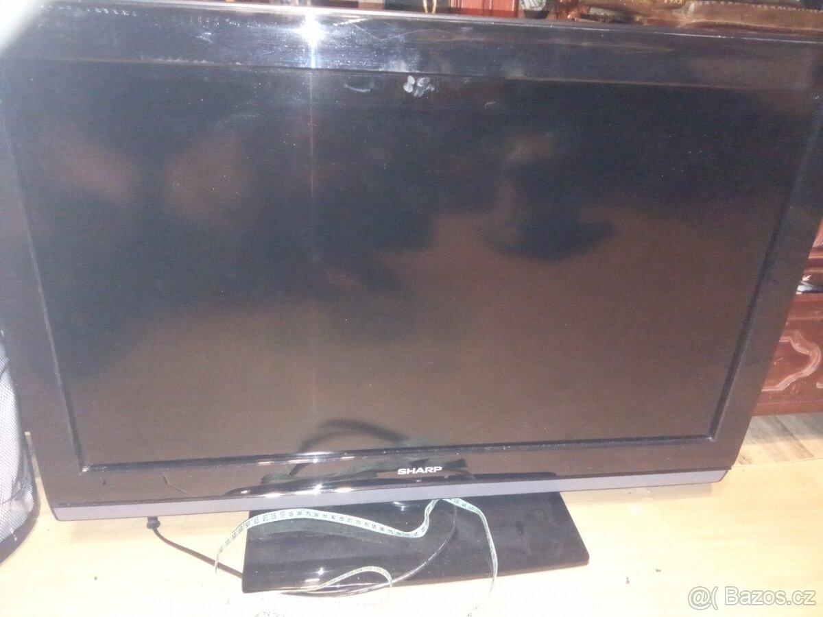 Prodám tv sharp