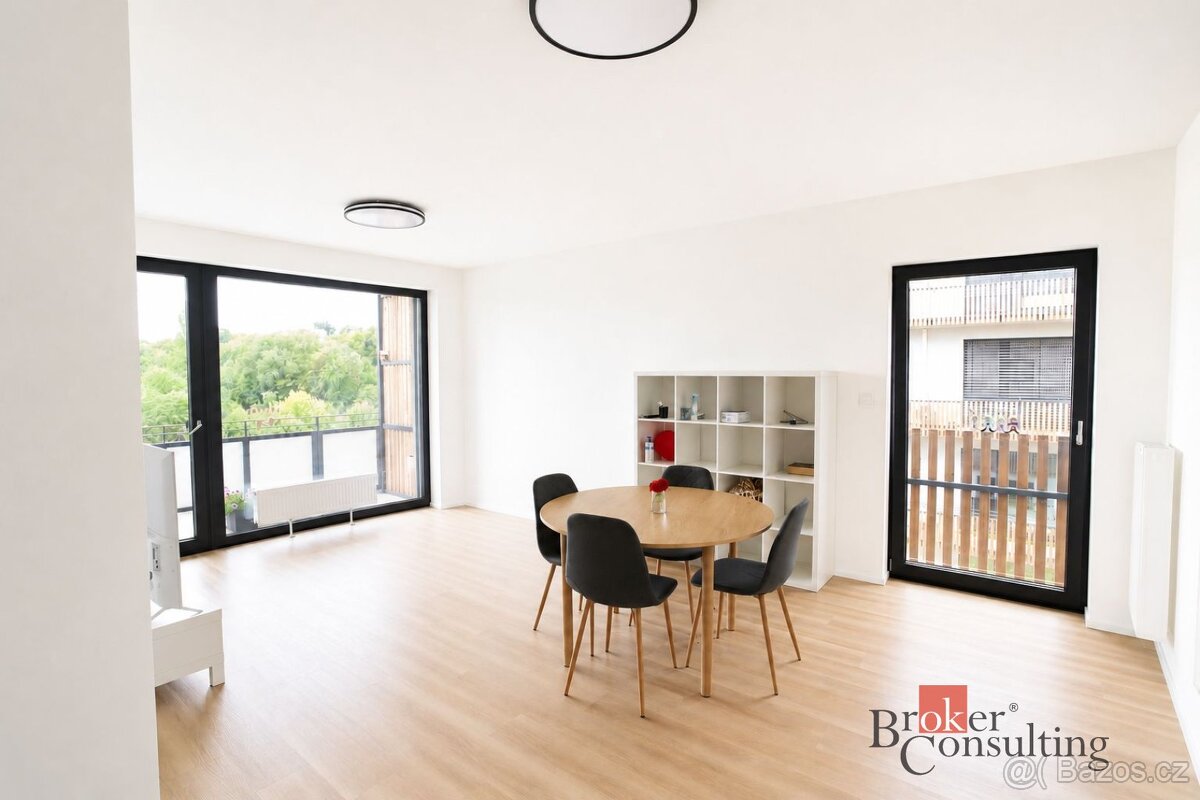 Pronájem, byty/3+kk, 104.7 m2, Kartónová 2844/12, Východní P