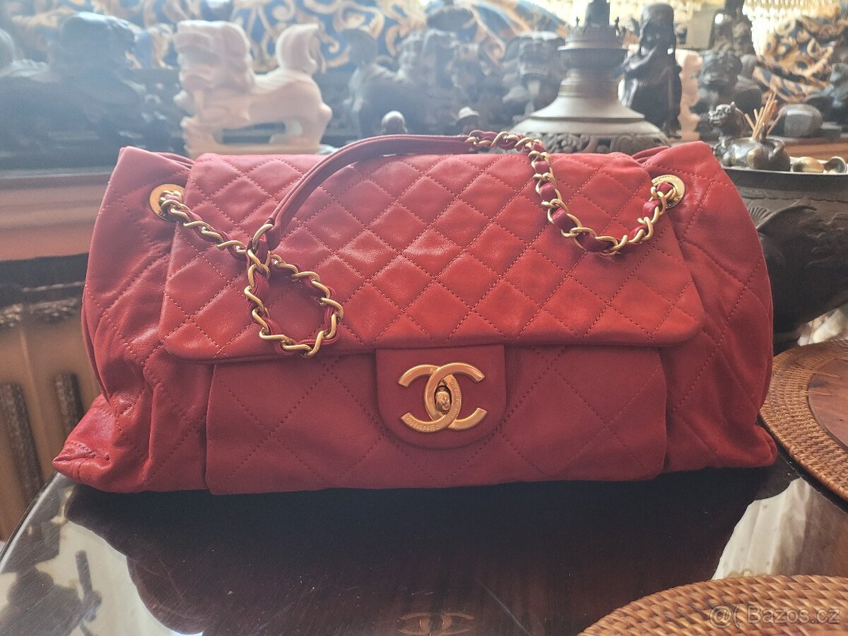 Chanel kabelka nadčasová originál