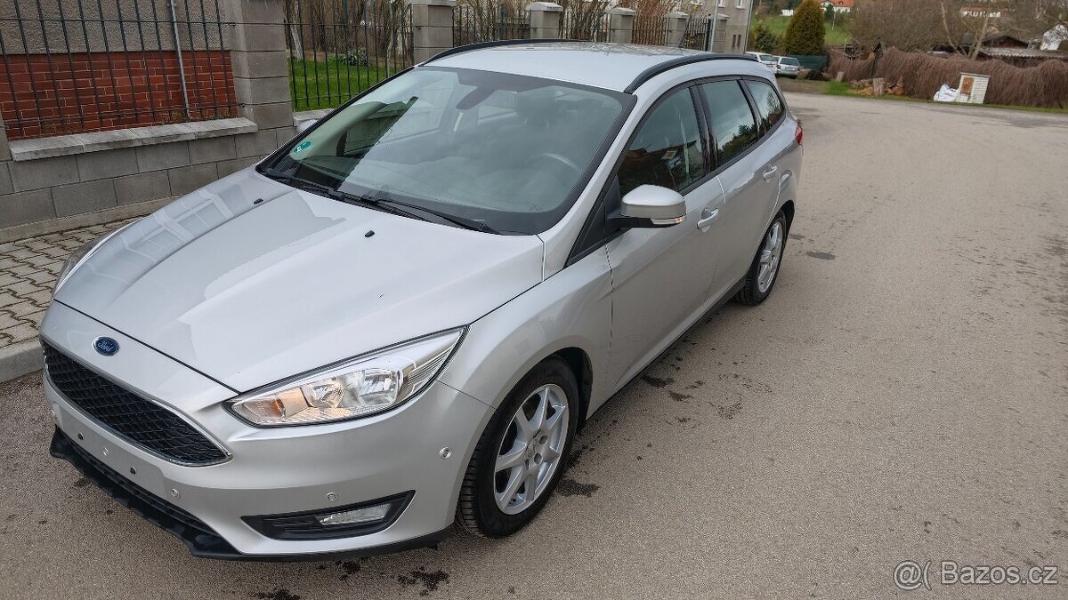 Ford Focus 1.5TDCi, automat, 1.majitel, servis Ford