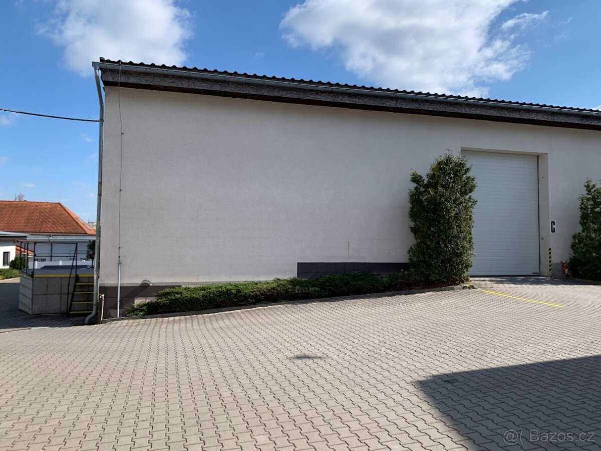 Pronájem skladové haly – Heřmanův Městec