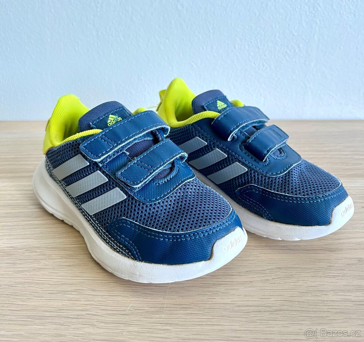 Dětské sportovní boty Adidas vel. 27