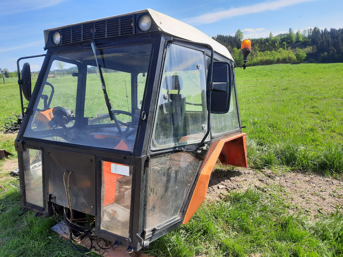 Kabina Zetor