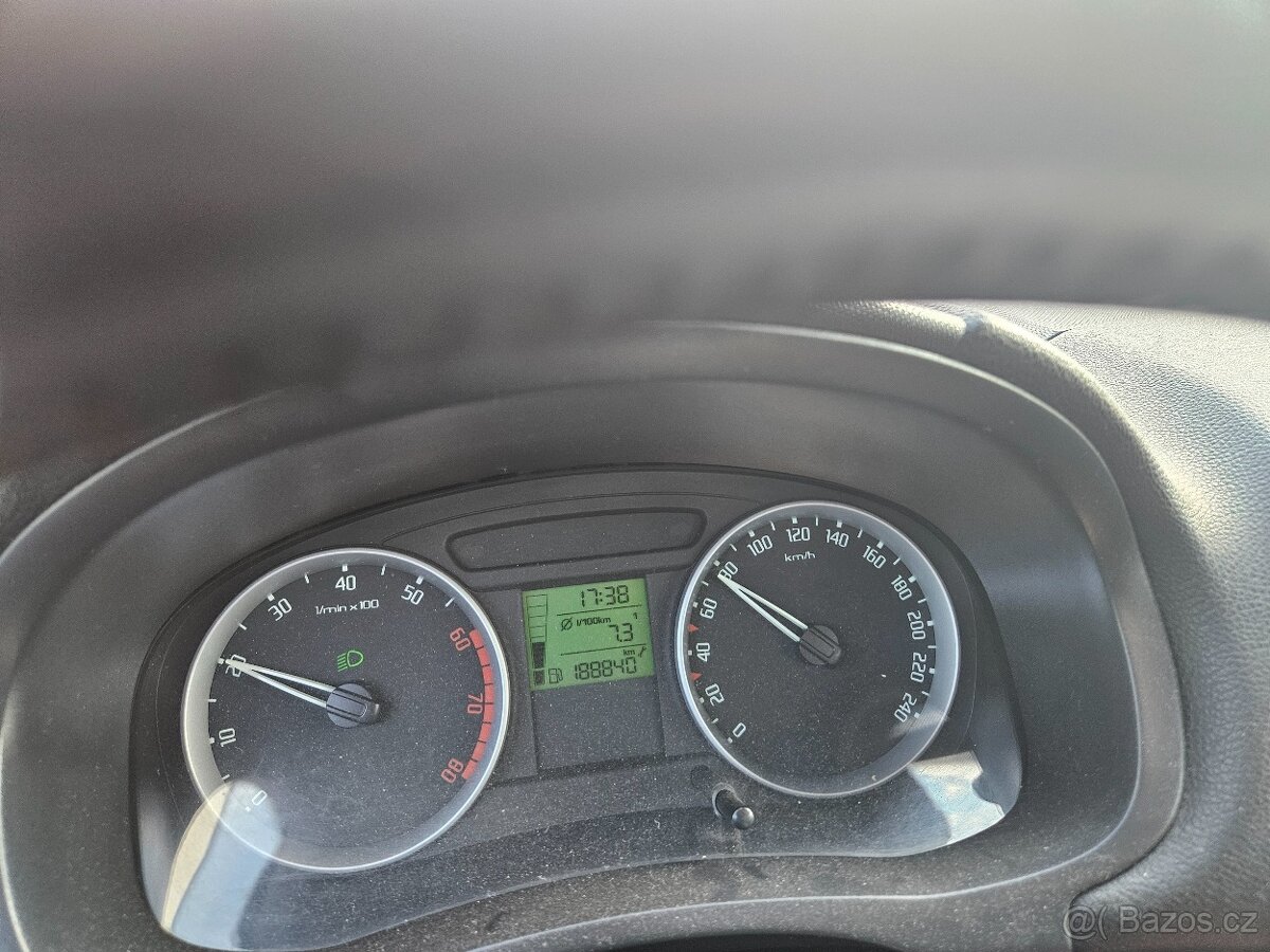 Škoda roomster 1.6 16v 77kw