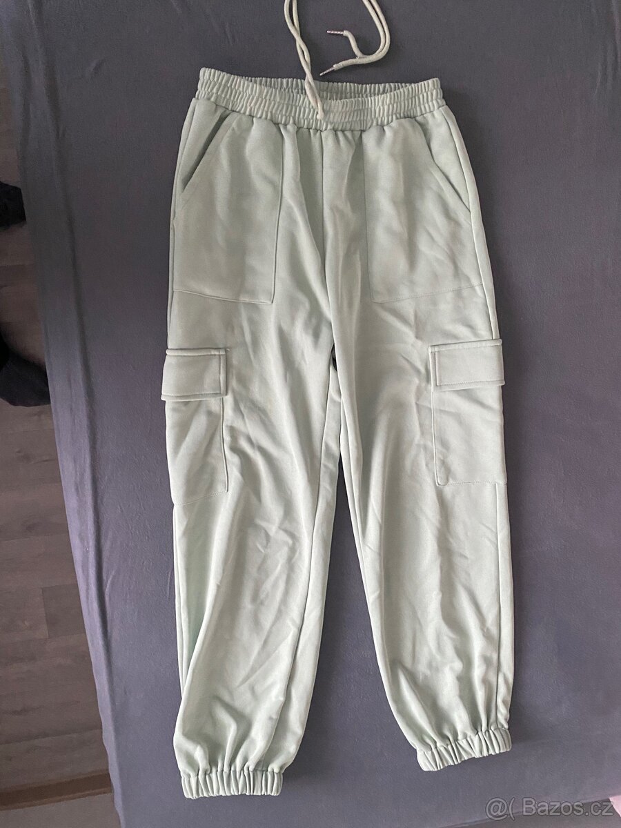 9,8/10 Nové dívčí moderní kalhoty