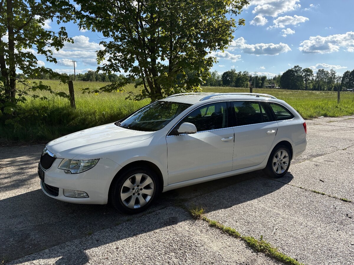 ŠKODA SUPERB 2 COMBI 2.0TDI XENONY TOP STAV