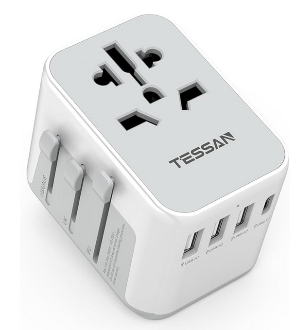 Mezinárodní cestovní adaptér/nabíječka