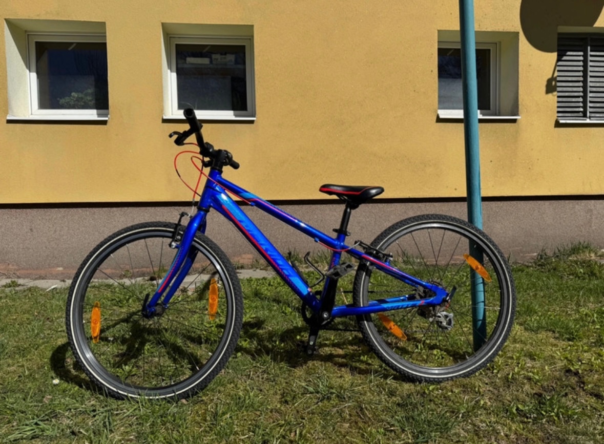 Junior kolo Merida