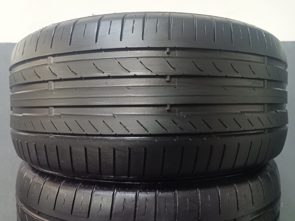 235/45 R17 CONTINENTAL (0616)