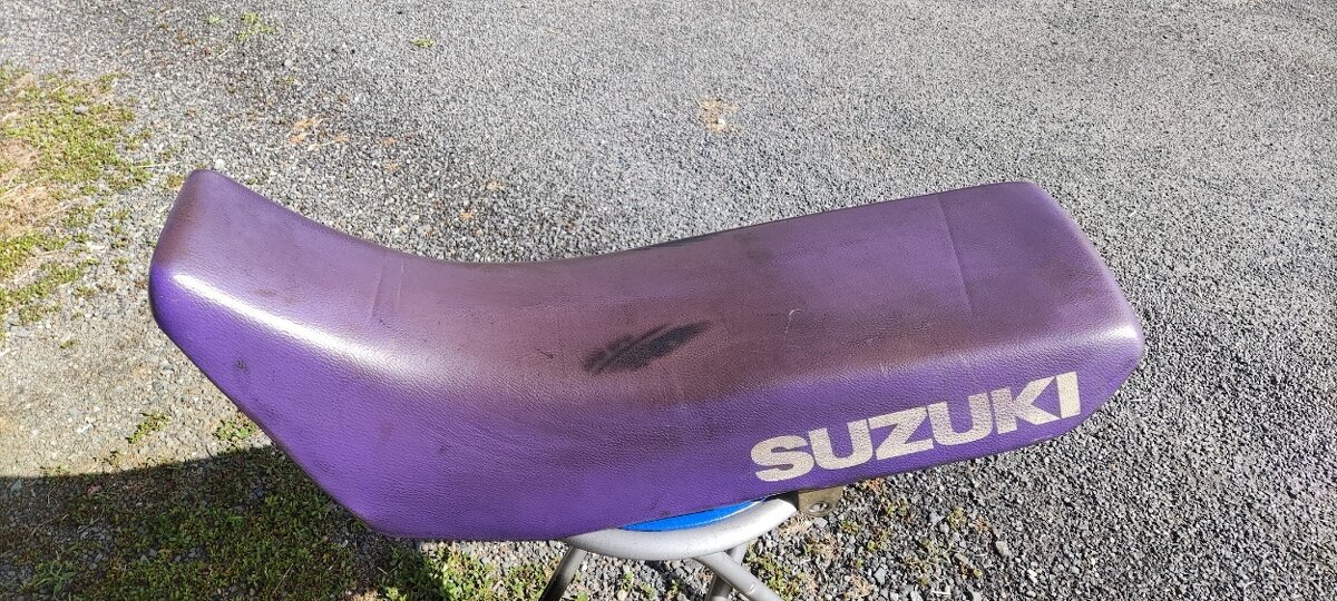 PRODEJ sedla pro SUZUKI DR 350