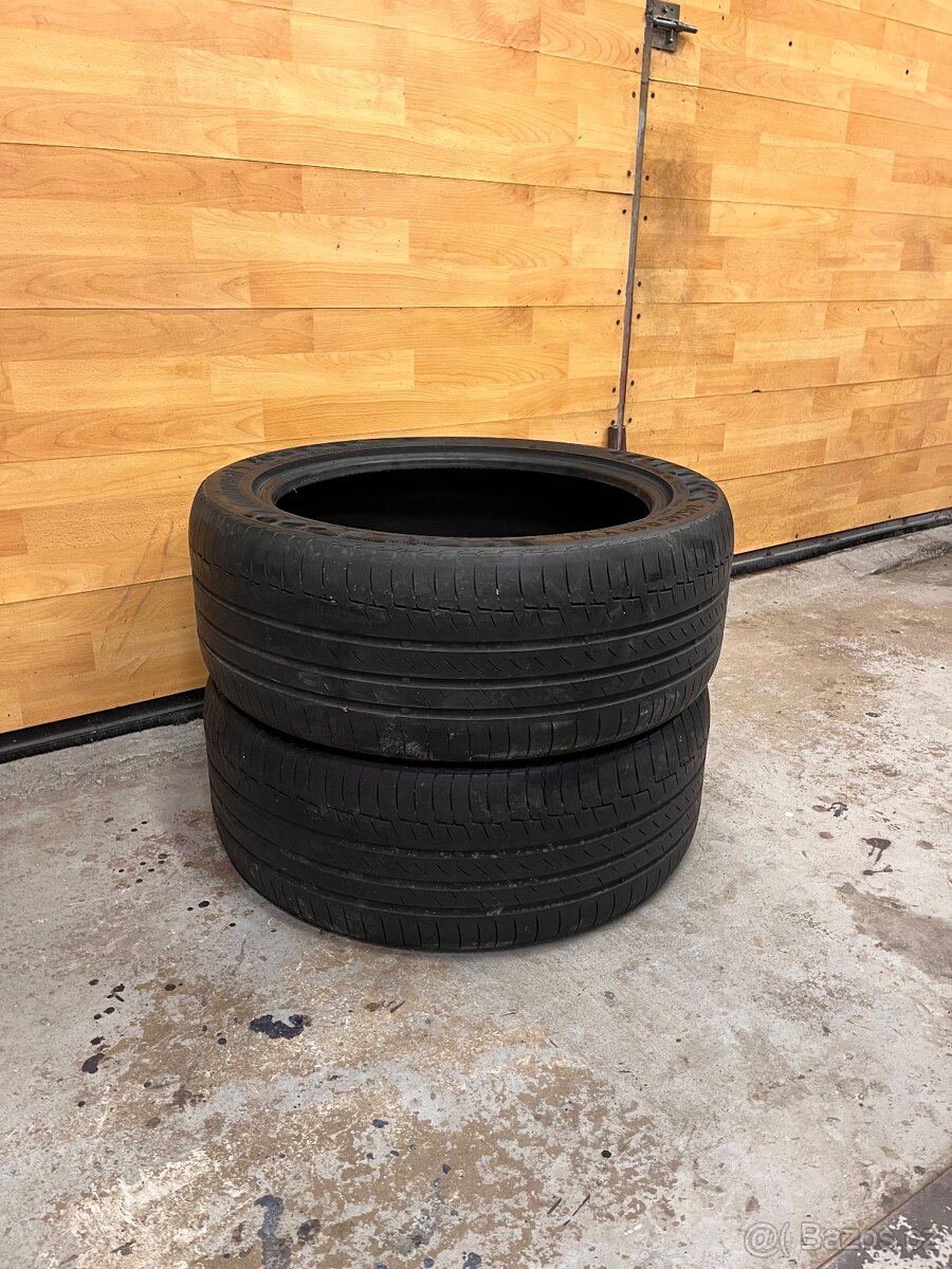 Letní pneu 245/45/19