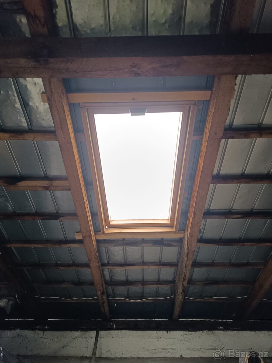 Střešní okna-Velux