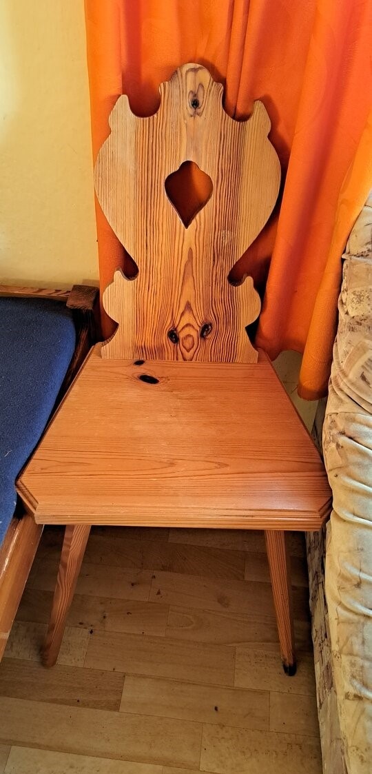 Dvě selské židle