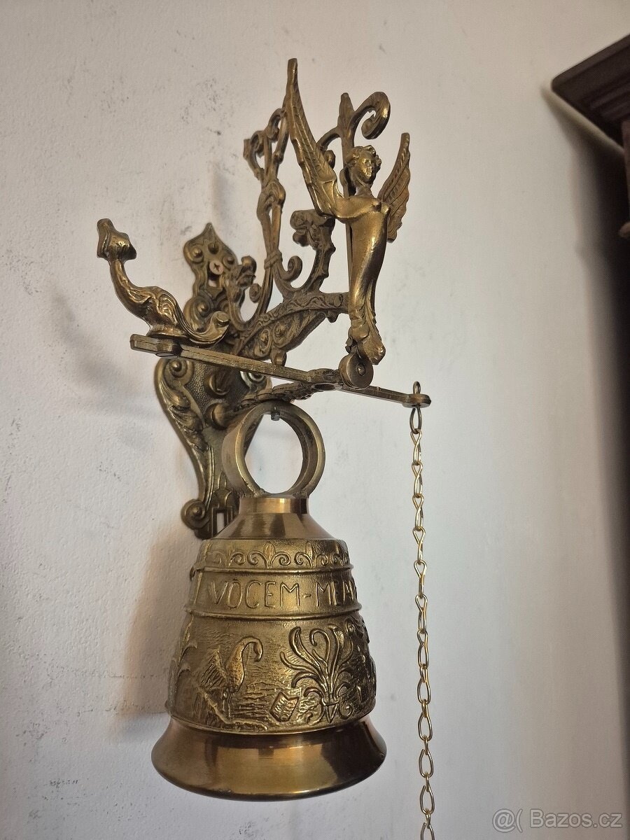 MASIVNÍ MOSAZNÝ ZVON S TÁHLEM - ZVONEK