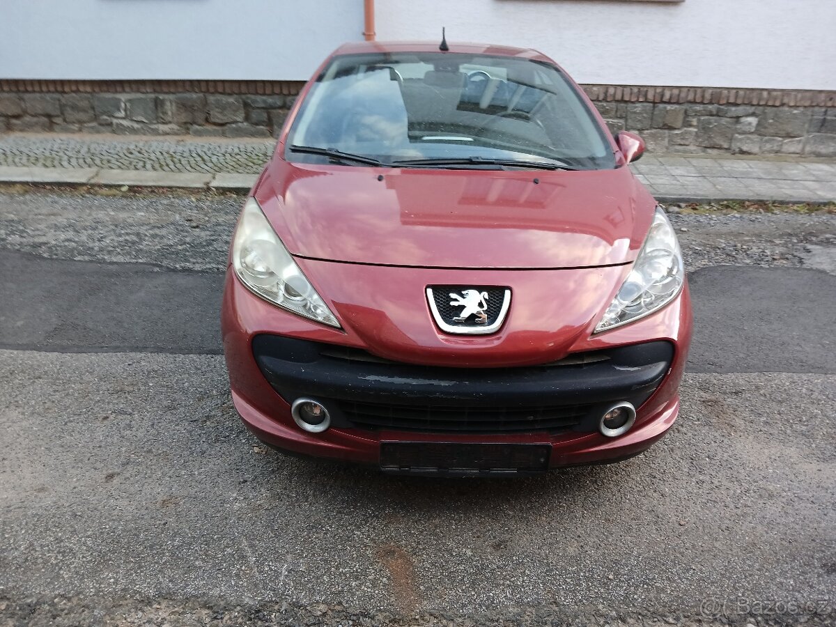 Peugeot 207 CC cabrio 1.6 88KW r.v. 2007