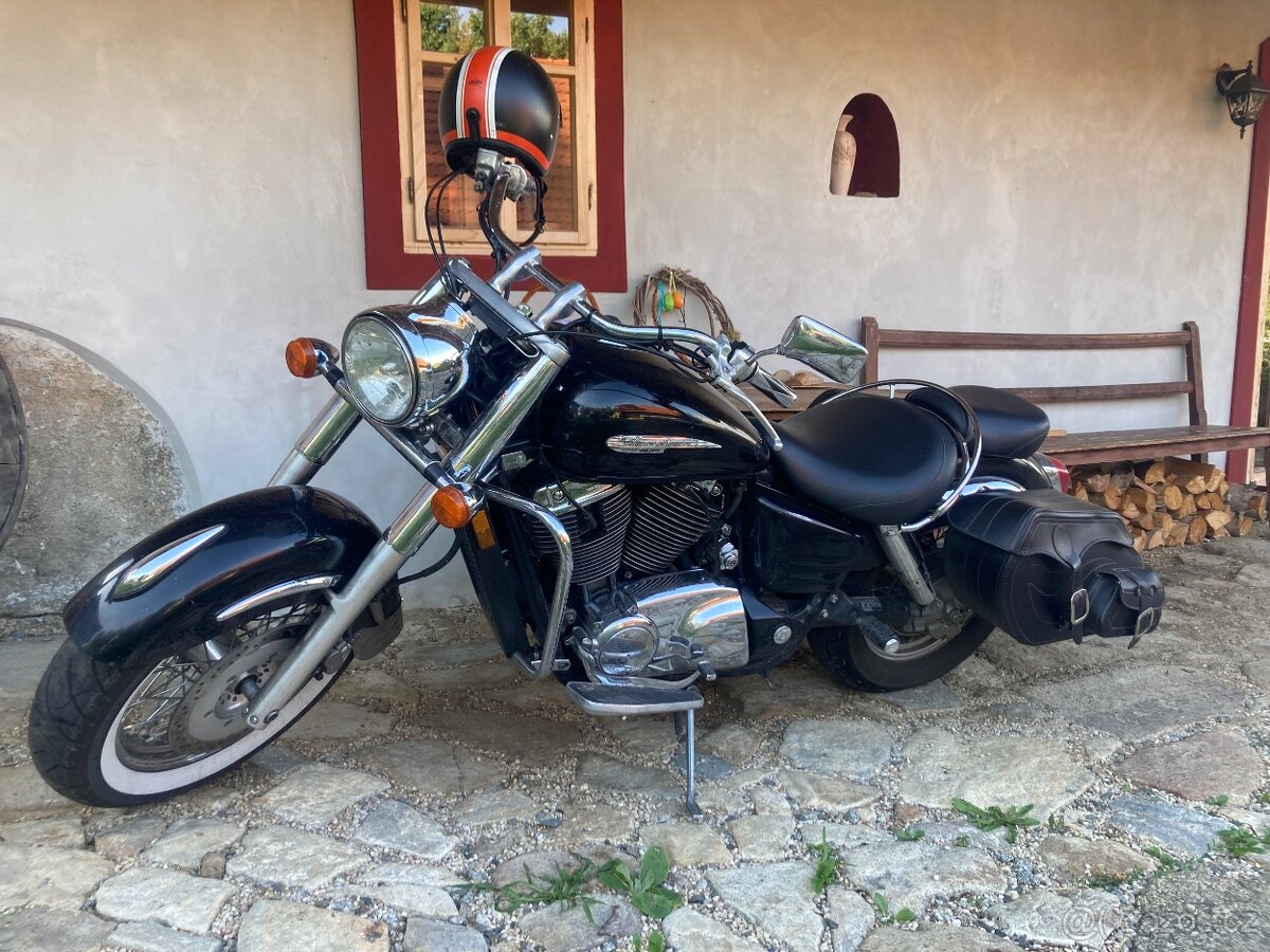 Honda Shadow 1100 aero