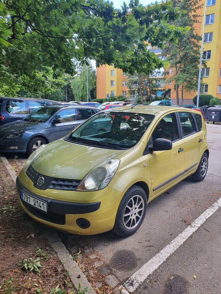 Nissan Note 1.4 benzín rok 2006 + sada zimních kol