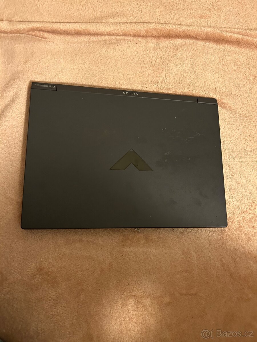 Prodám notebook Victus