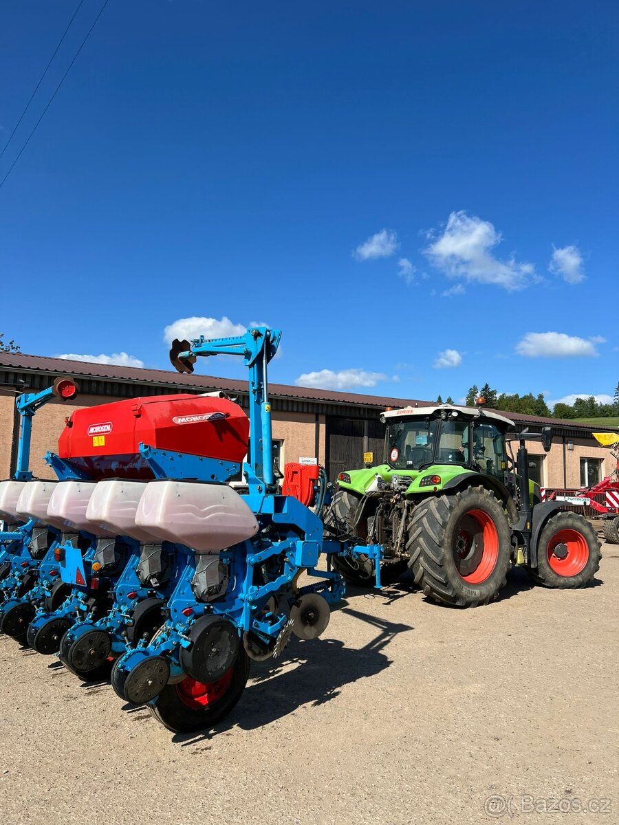 Secí stroj na kukuřici MONOSEM