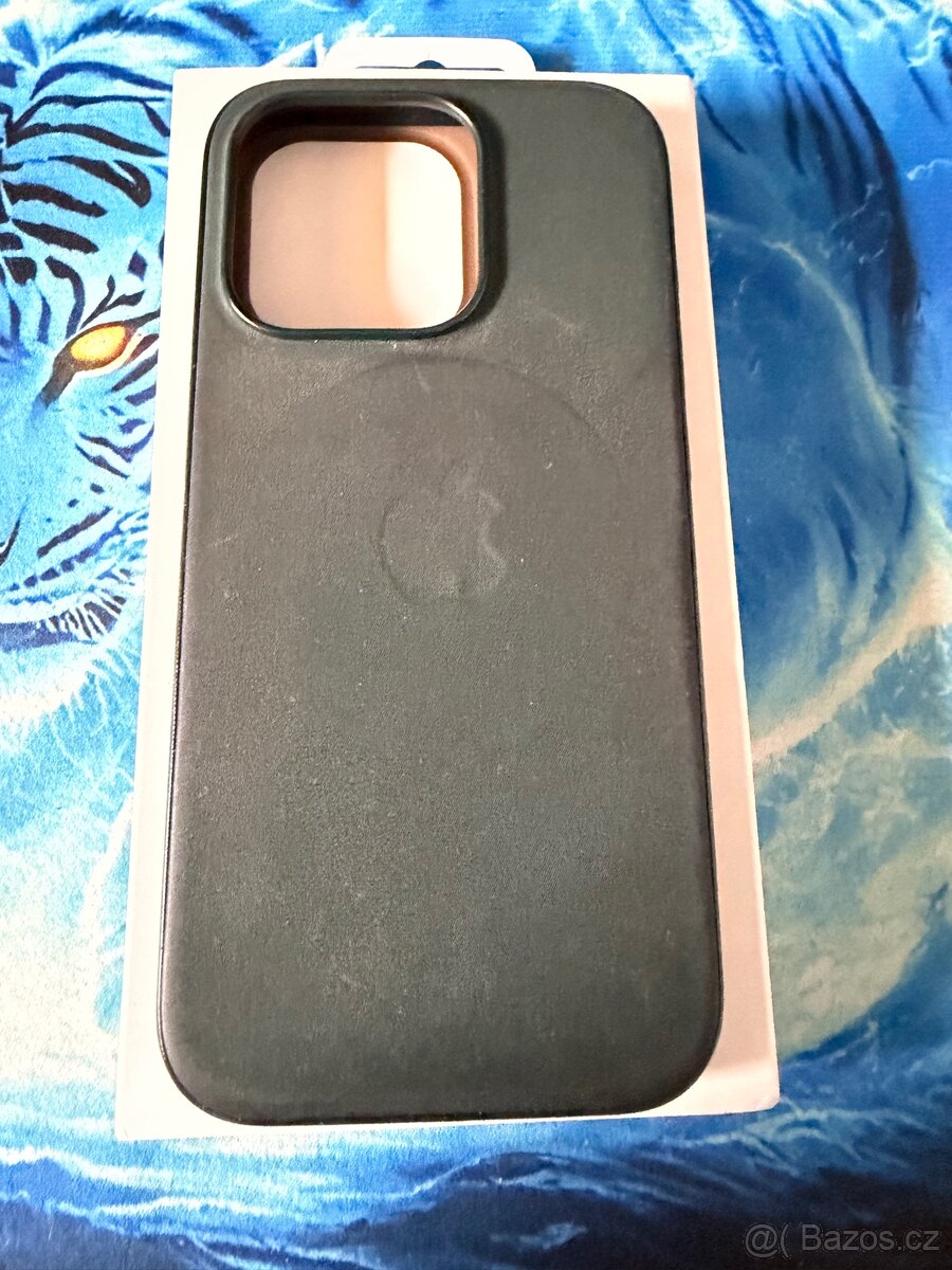 Kryt iphone 15 pro Finewoven - originál