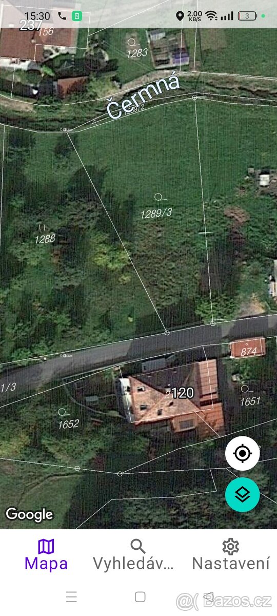 Pozemek stavební v centru obce