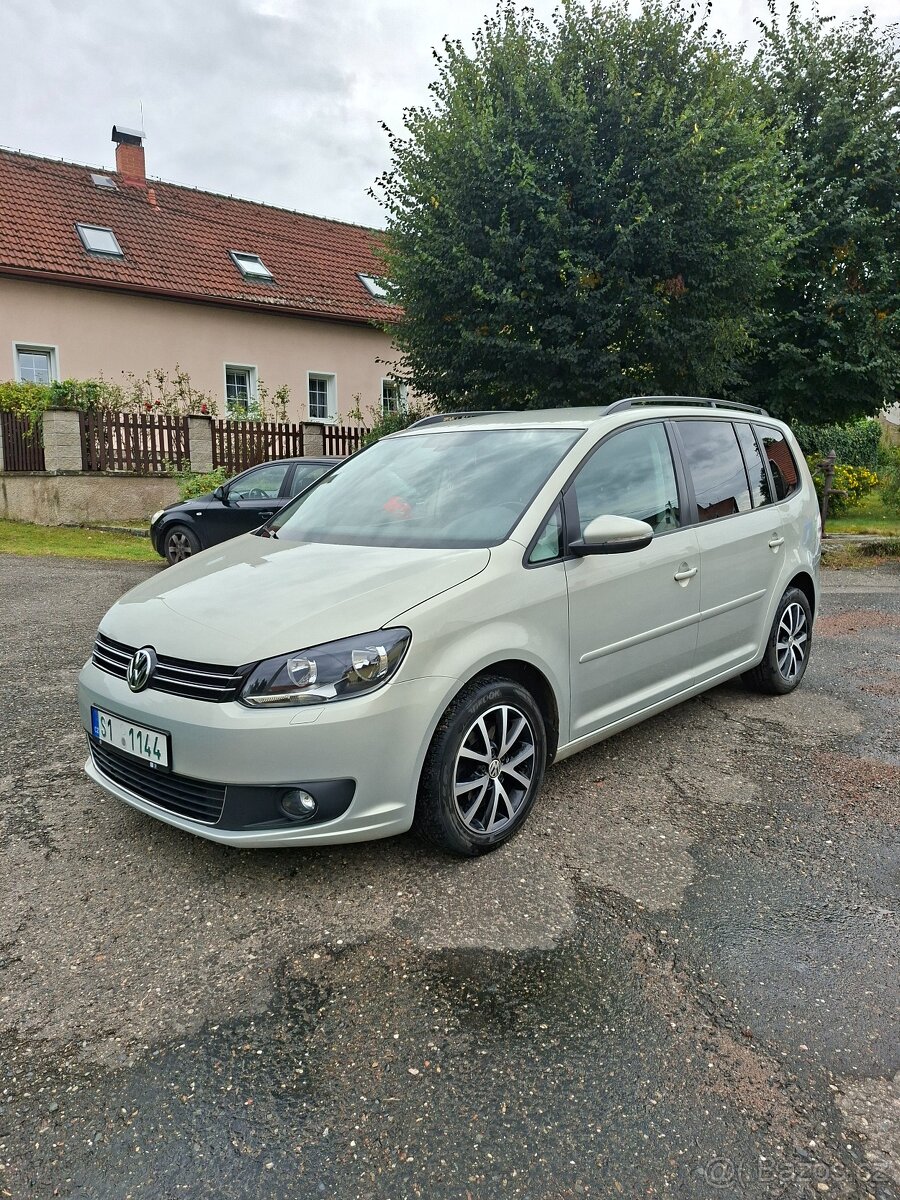Vw Touran 1.4 TsI 103kw 2015 serviska