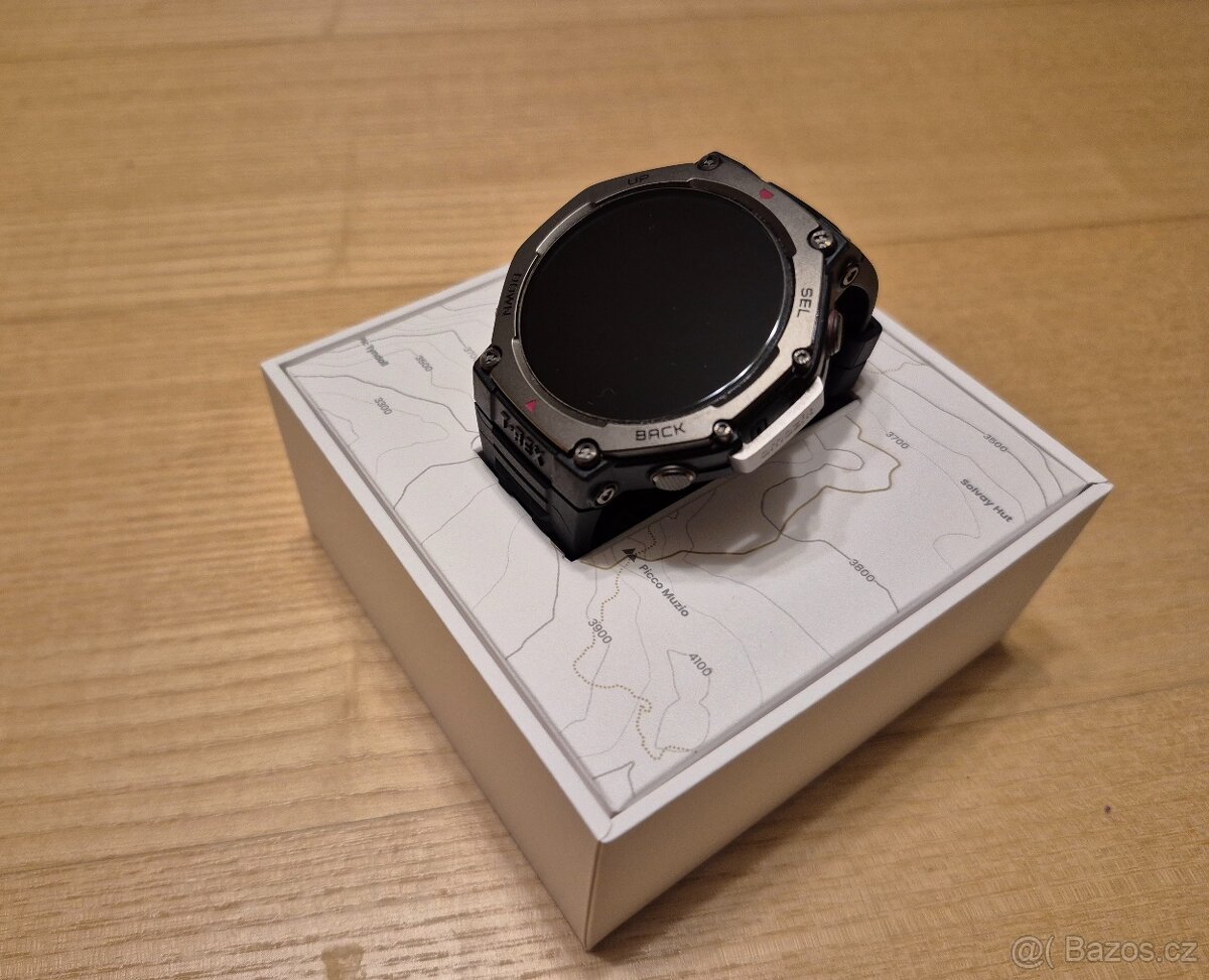 Amazfit T-Rex 3 - TOP STAV, ZARUKA