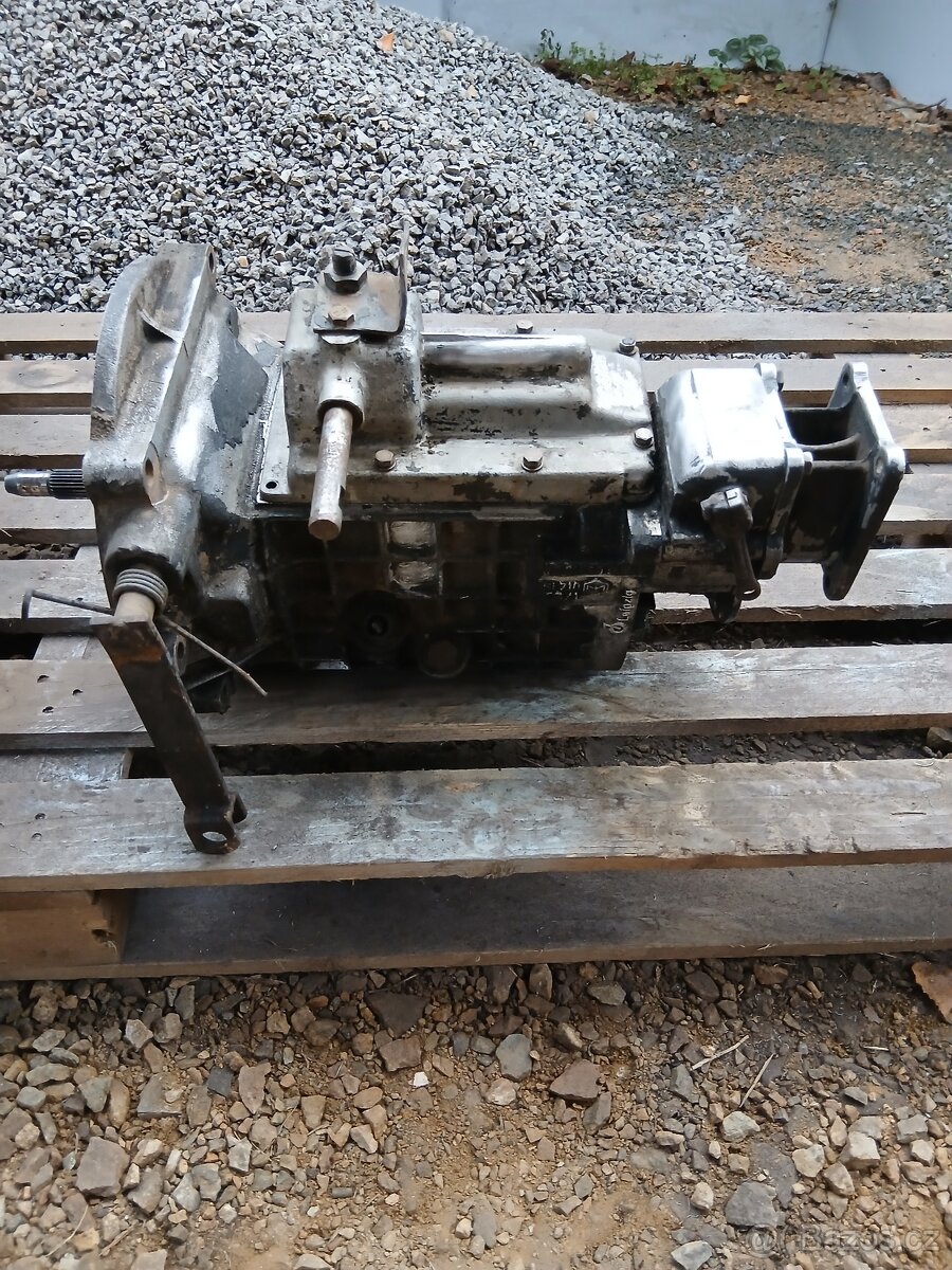 Prodám převodovku na Multicar M25