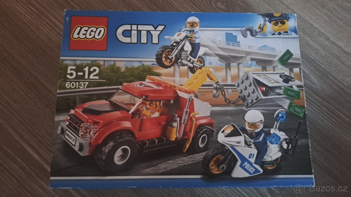 Lego City 60137, 5-12 let, Trable odtahového vozu