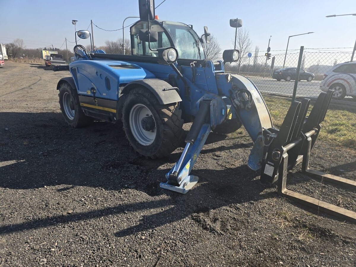 STROJ SAMOJÍZDNÝ TELESKOPICKÝ MANIPULÁTOR GENIE GTH 4014