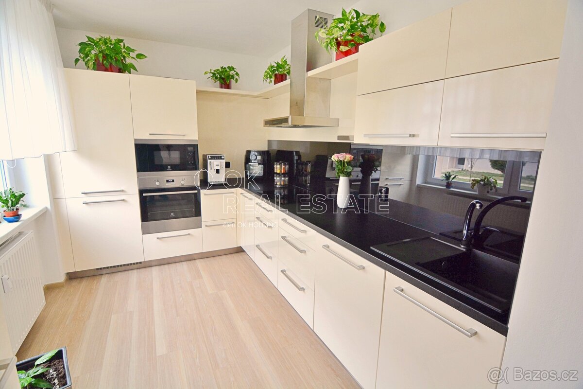 Prodej bytu 3+1 72 m2, ev.č. 00668