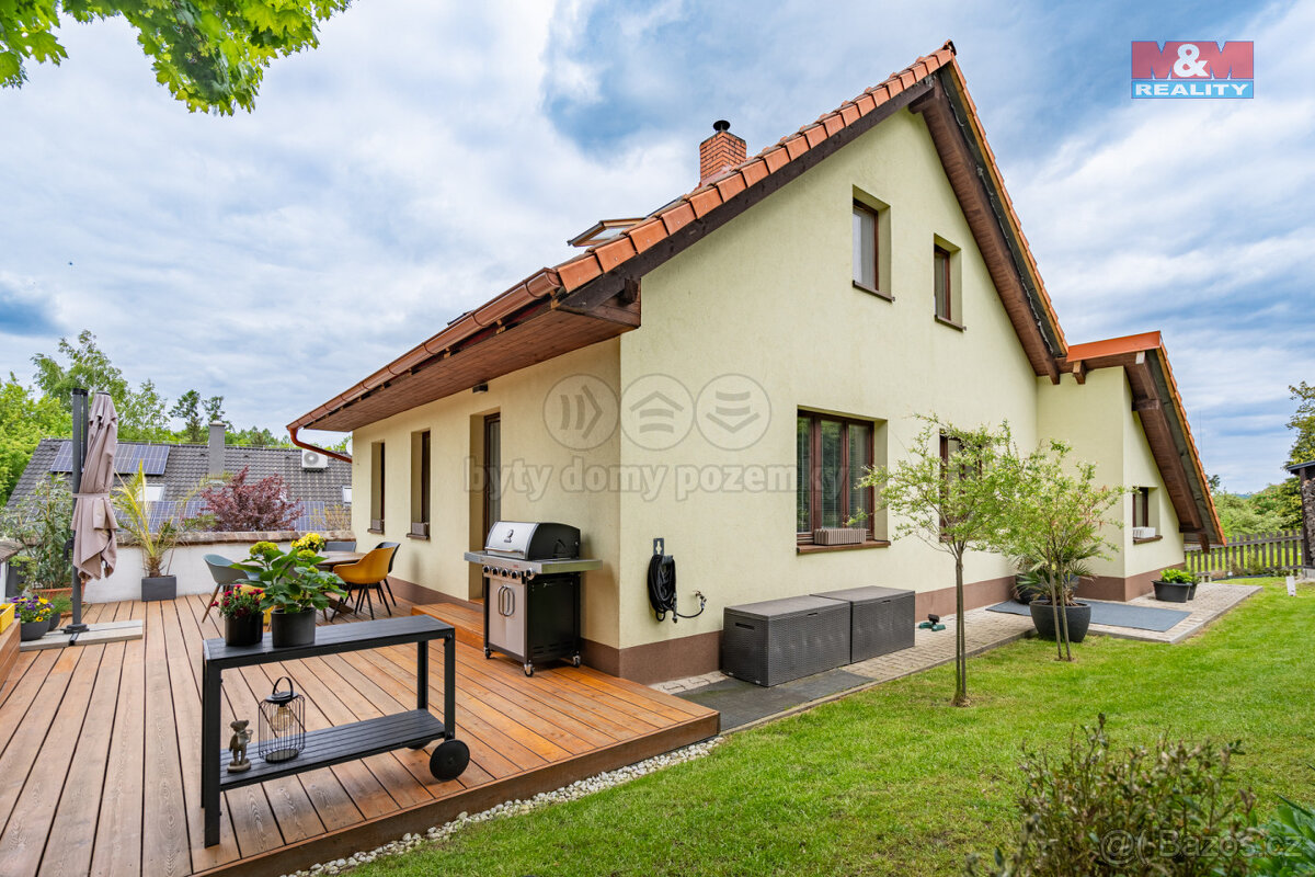 Prodej rodinného domu, 130 m², Kamenice, ul. Lomená