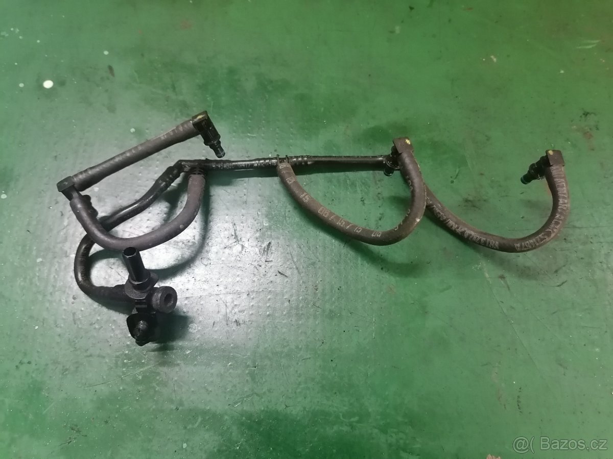 Prodám přepadové hadičky Dokker 1,5 dci