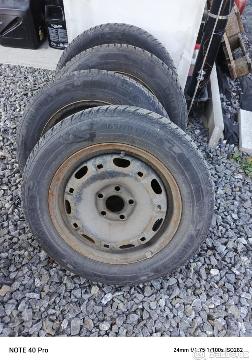 Zimní pneu 165/70 R14T Barum Polaris 5 + disky