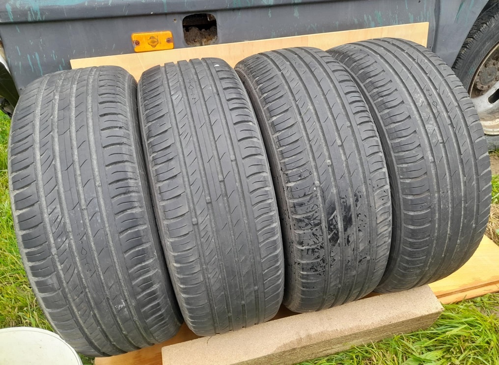LETNÍ PNEUMATIKY 195/60 R15 NOKIAN