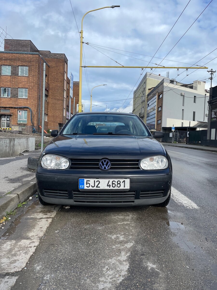 Golf 4