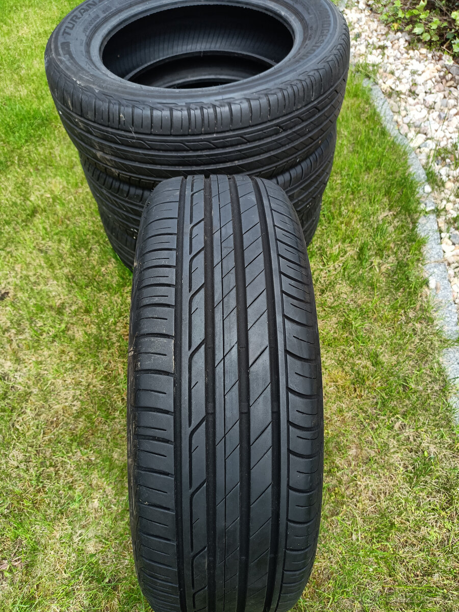 Letni pneu Bridgestone 195/60R16 89H