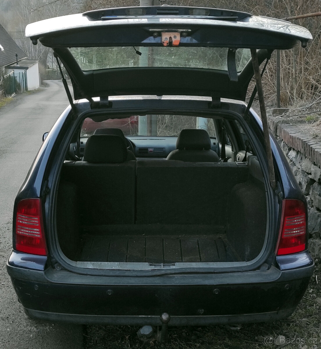 Octavia Combi 1.9 TDi 81kW - LEVNĚ, NA ND, ALE POJÍZDNÁ