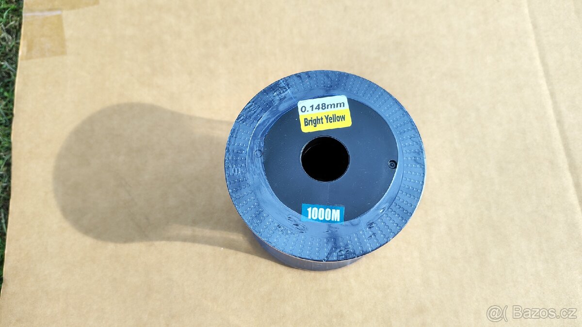 Vlasec 1000 m – 0,148 mm, Bright Yellow (jasně žlutý)