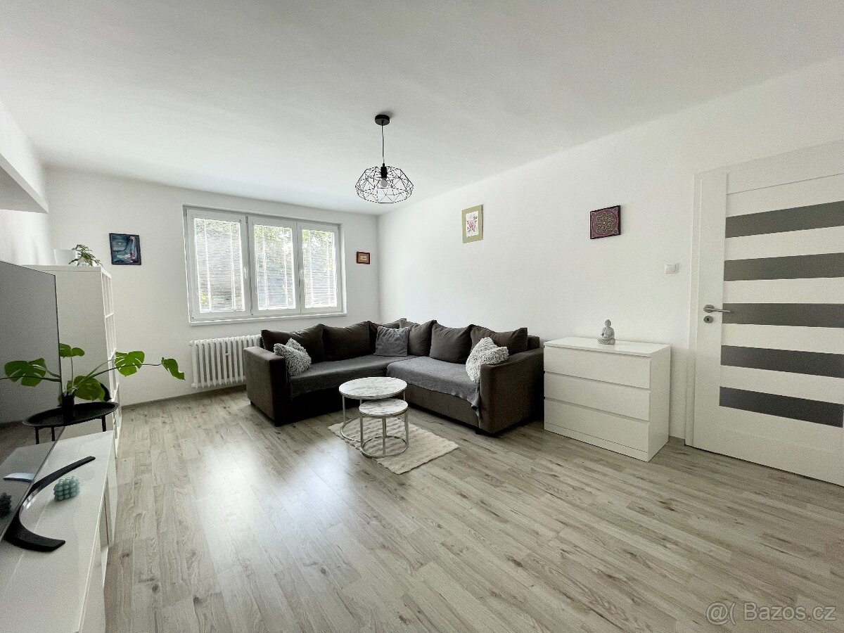 Prodej bytu 3+1 77 m², Písek, ulice Preslova