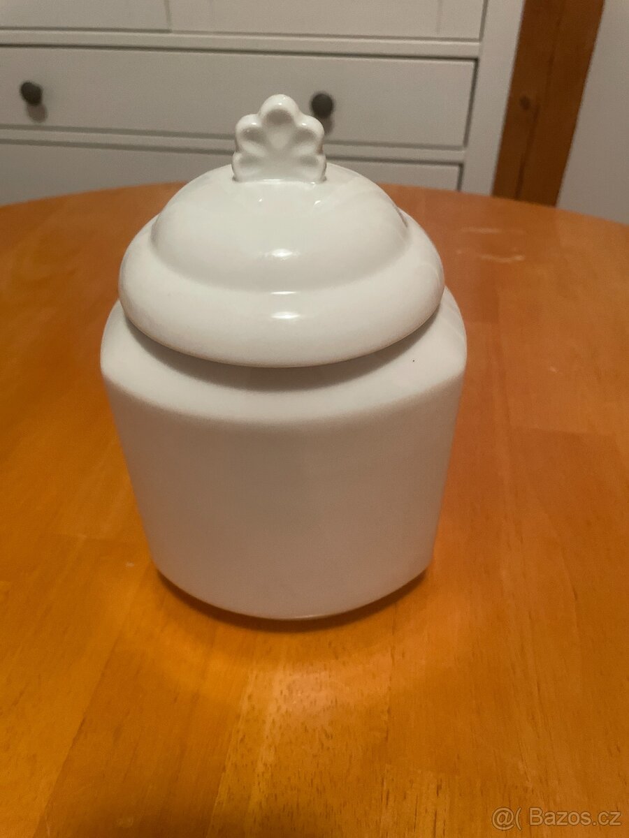 dóza porcelán