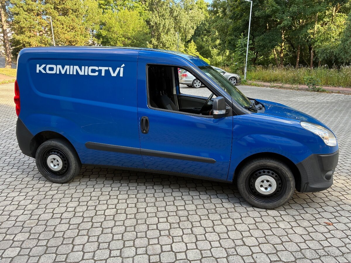 FIAT DOBLO CARGO 1.4 95, r. v. 2013