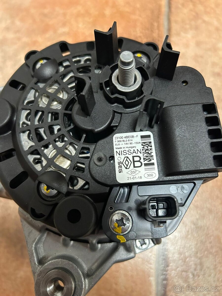 Alternátor - 2310045E0B - Renault Megane 4