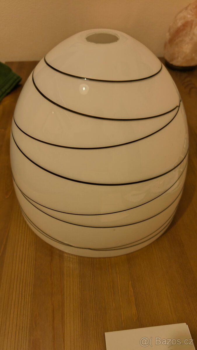 SKLENĚNÉ STÍNIDLO K LAMPĚ