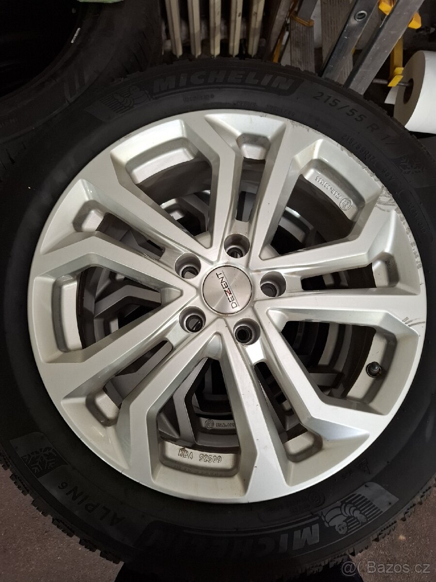 Alu kola Dezent na Škoda Superb3