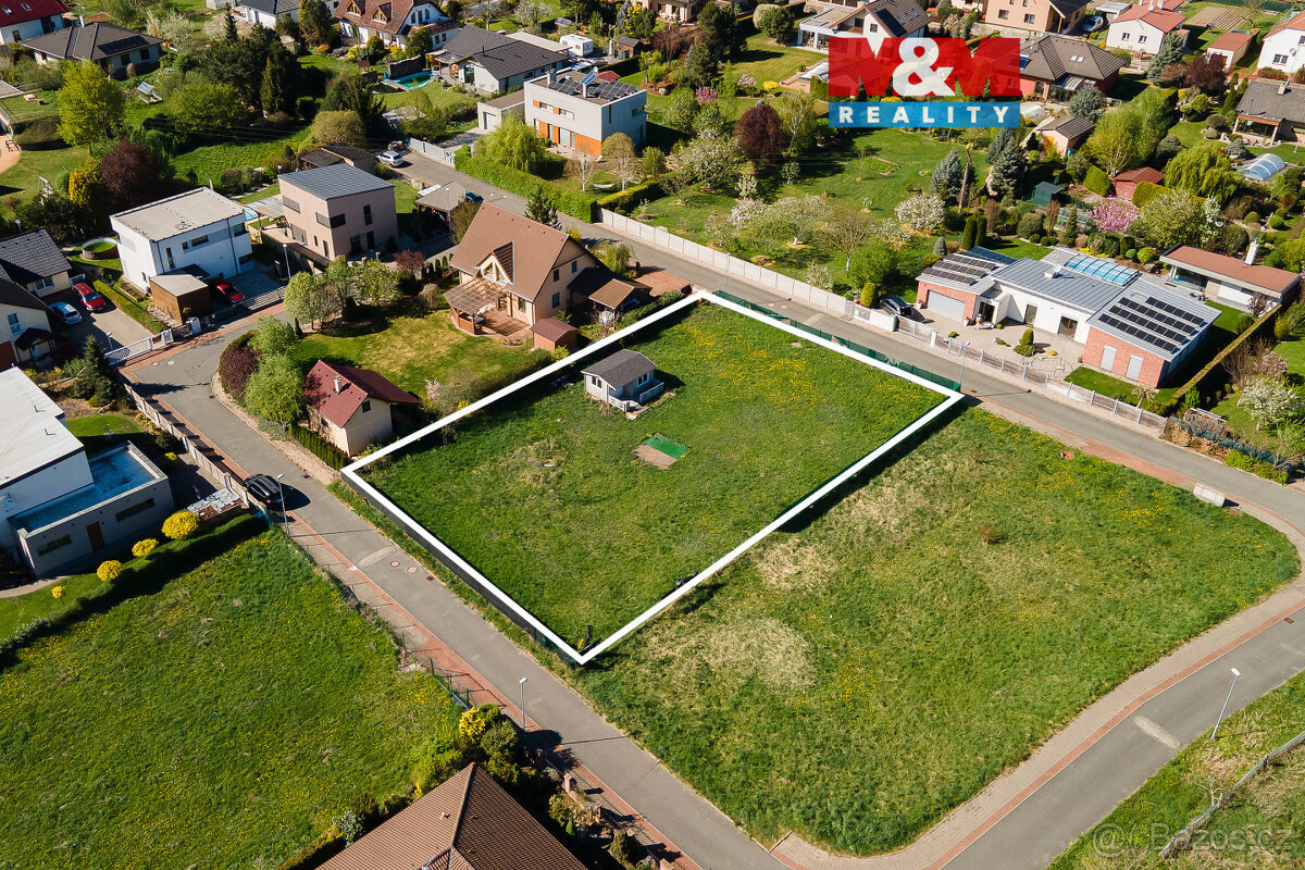 Pronájem zahrady, 1288 m², Pardubice