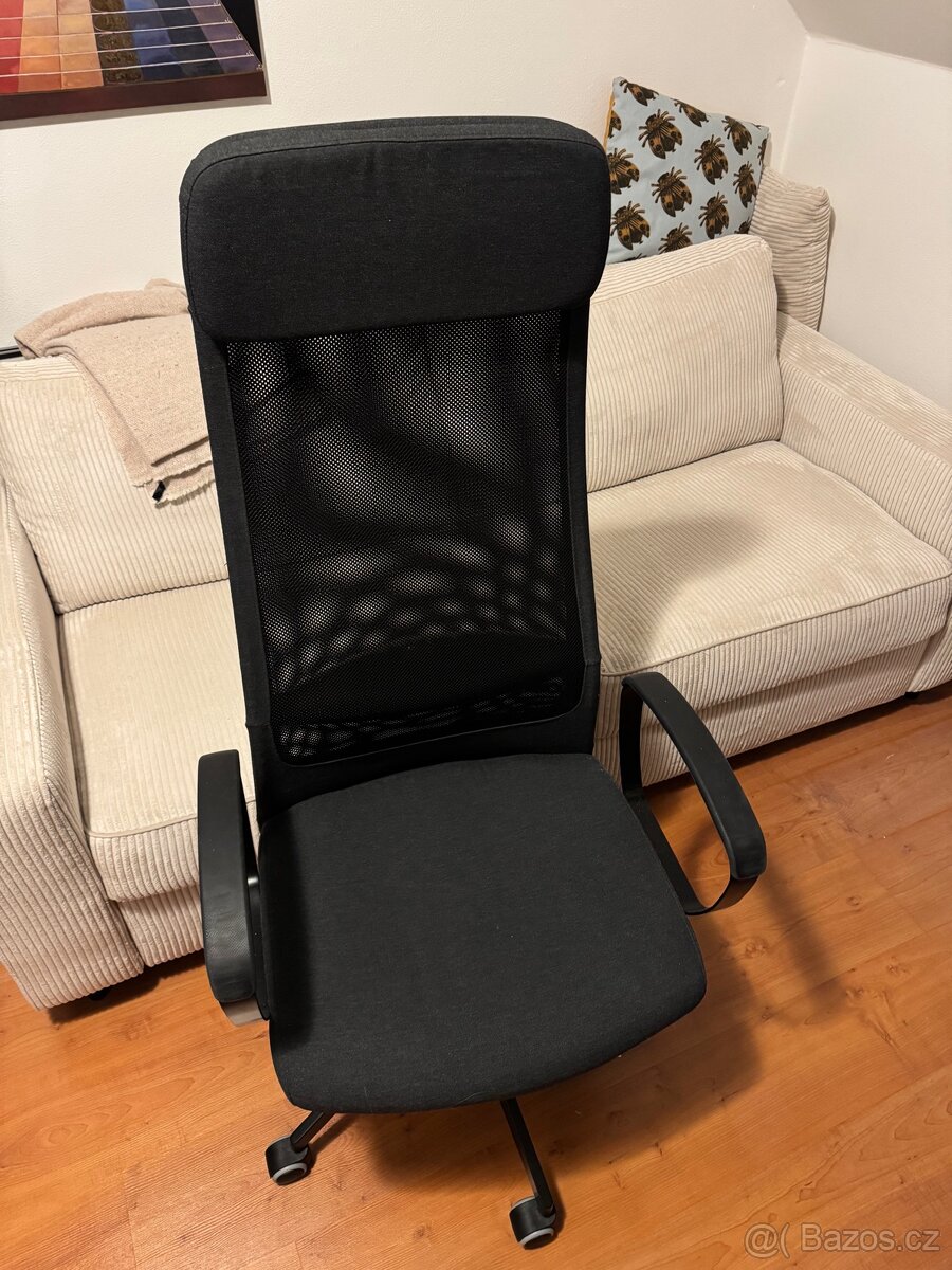 Marcus IKEA židle