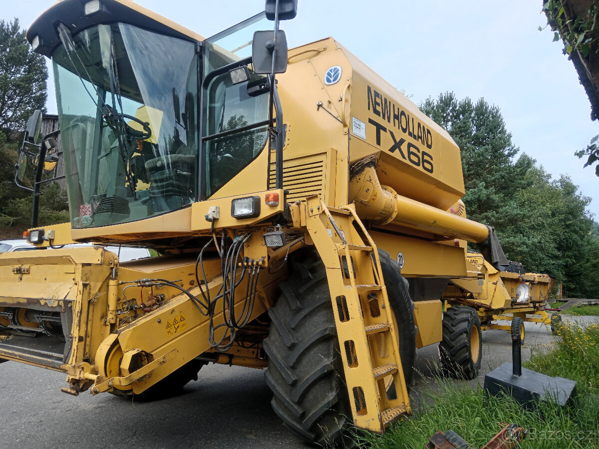 Kombajn NH TX66